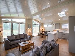 Otter Lodge