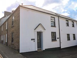 21 Alverton Street