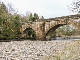 Folly Lodge