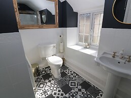 Farriers Cottage