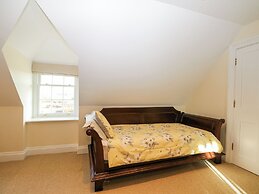 Groomes Country House