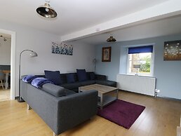 Hall Cottage
