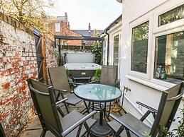 Baggergate House
