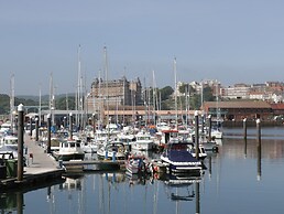 Hook's House