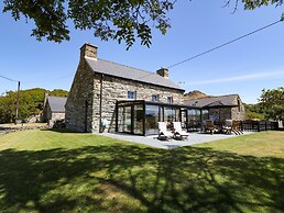 Garth Morthin The Farmhouse