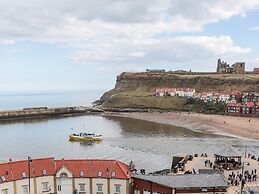 Abbey Vista