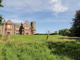 Auchentroig House