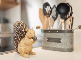 Squirrel Cottage