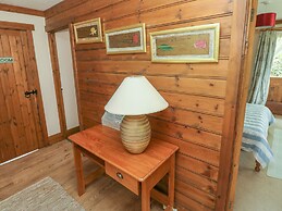 Timbertwig Lodge