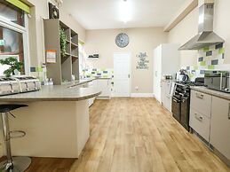 Clover Court