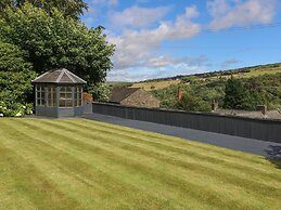 Ash Villa