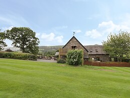 Pentre Barn