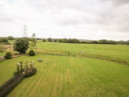 Shifford Manor Farm
