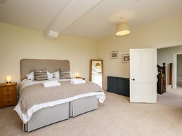 Shifford Manor Farm