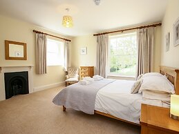 Shifford Manor Farm
