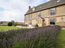 Shifford Manor Farm