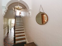 Hawthorn House