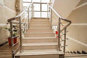 Hemak Suites