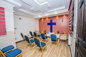 Hemak Suites