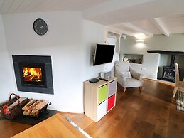 Furneaux Hatch