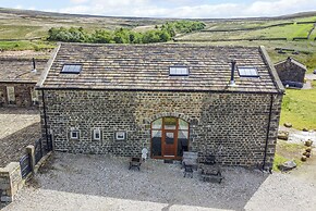 Snave Barn