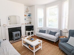 Elm Villa