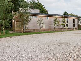 9 Meadow Retreat