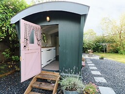 Hazel Nook