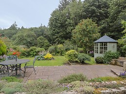 Red Squirrel Cottage, 5 Biddlestone