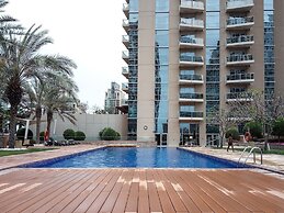 Astounding Marina Views in This Elegant 3br!