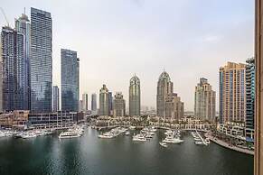 Astounding Marina Views in This Elegant 3br!