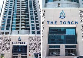 2BR With Sea Views From the 59th Floor - Sleeps 4!