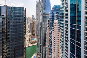 2BR With Sea Views From the 59th Floor - Sleeps 4!