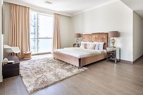 Blissfully Stunning 3BR With Direct Beach Access. Sea Views!