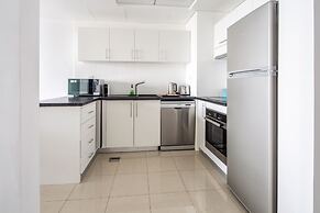 3BR Paradise for 8 With Spectacular Marina Views!