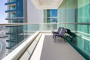 Astounding 3BR Apartment w/ Sea & Marina Views!