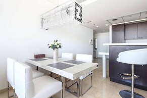 Comfy and Lovely 1BR in Difc!