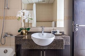 Dazzling & Artistic Studio Apartment In Dubai Marina