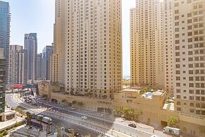 Dashing 1BR Apartment In Dubai Marina