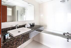 Full Sea View! Gorgeous 2BR in JBR - Sleeps 6!