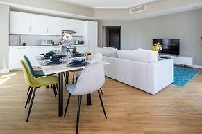 Impressive & Exceptional 2BR Apt in Dubai Marina!