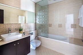 Lavish 3BR With Study in Downtown Dubai
