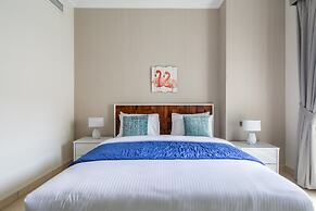 Lavish 3BR With Study in Downtown Dubai
