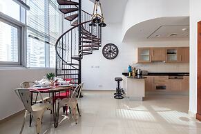 Lively & Spacious 1BR Loft in Dubai Marina