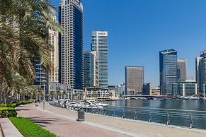 Elegant 2BR With Magnificent Marina Views!