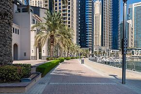 Elegant 2BR With Magnificent Marina Views!