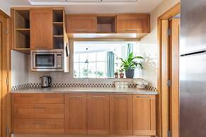 Modern + Premium 2BR With Full Dubai Marina Views!