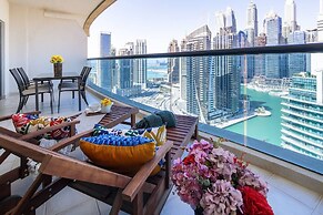 Modern 1BR w/ Gorgeous Marina Views! Sleeps 3