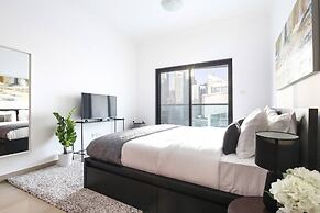 Modern 1BR w/ Gorgeous Marina Views! Sleeps 3