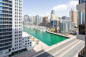 Sophisticated 2BR in Dubai Marina - Your Dream Destination!